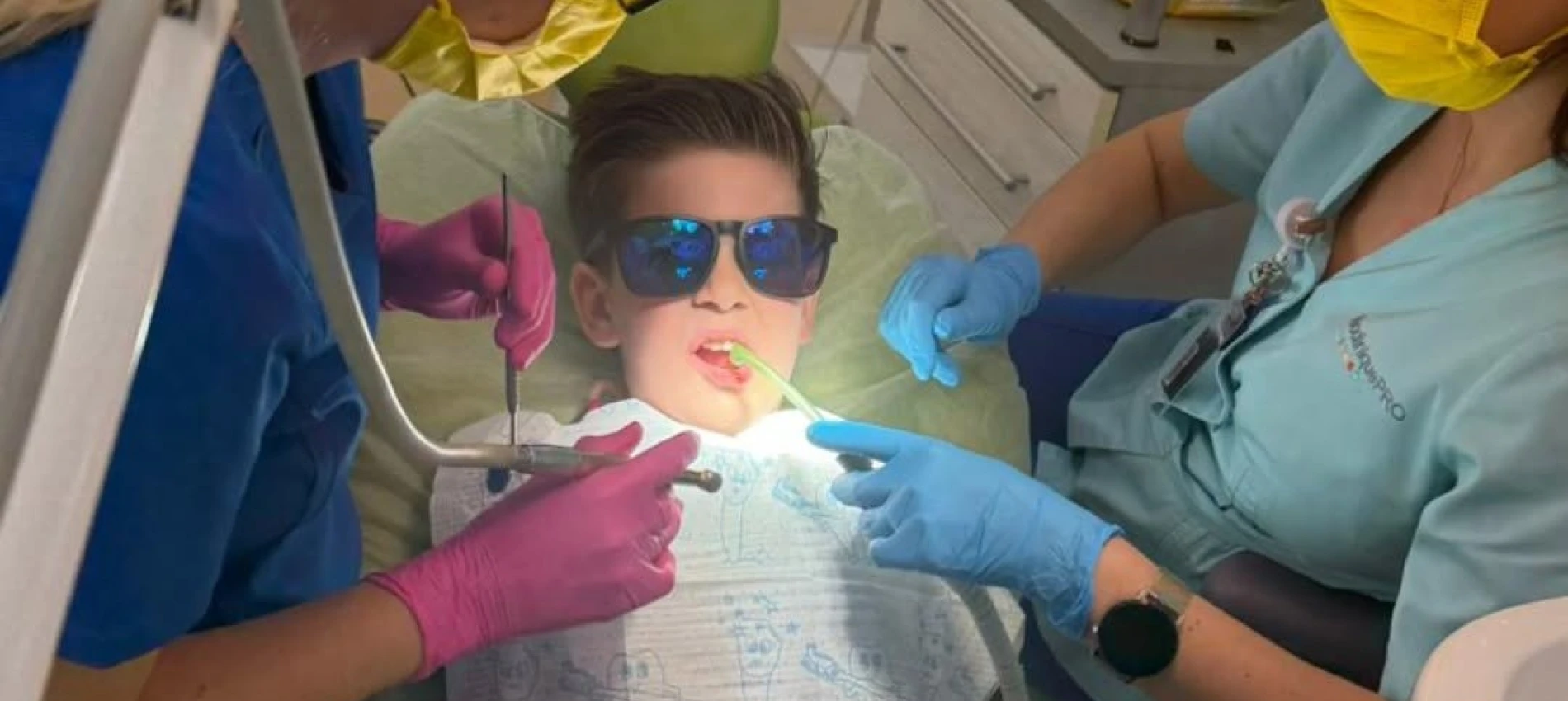 Gingii inflamate la copii – când trebuie să mergi la dentist?