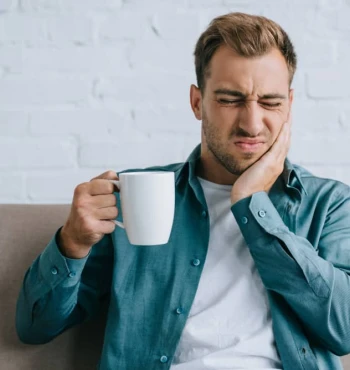 Sensibilitatea dentară la rece și cald – când e cazul să te îngrijorezi?